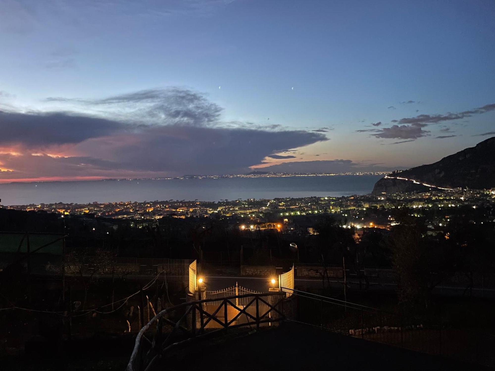 Sky View Villa Piano di Sorrento Luaran gambar